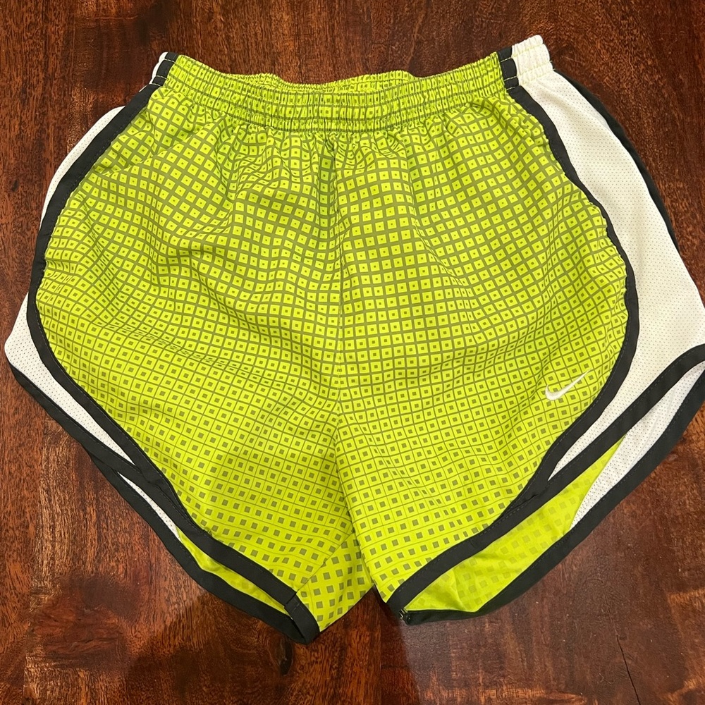Nike dry fit tempo shorts